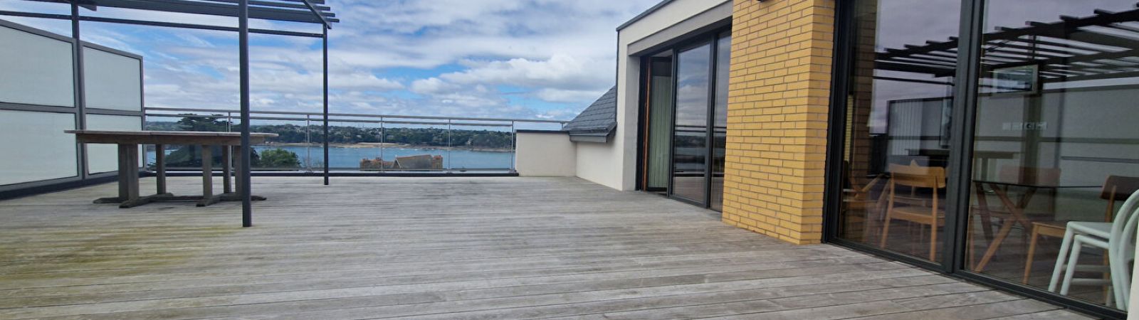 photo 1: VUE MER – Appartement d’exception Saint-Malo